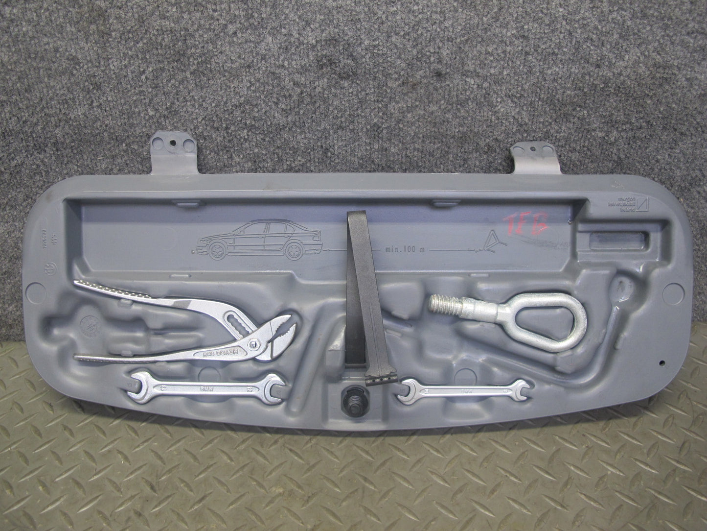01-06 BMW E46 Convertible Spare Tire Lift Jack Wrench Tool KIT Case OEM