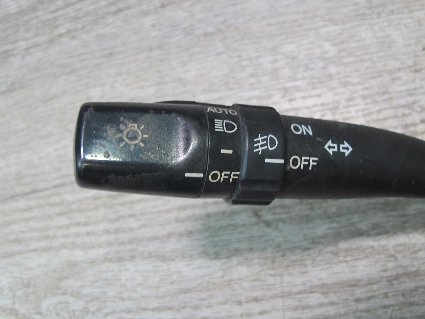 00-05 Lexus GS430 GS300 Steering Column Wiper Headlight Turn Signal Switch OEM