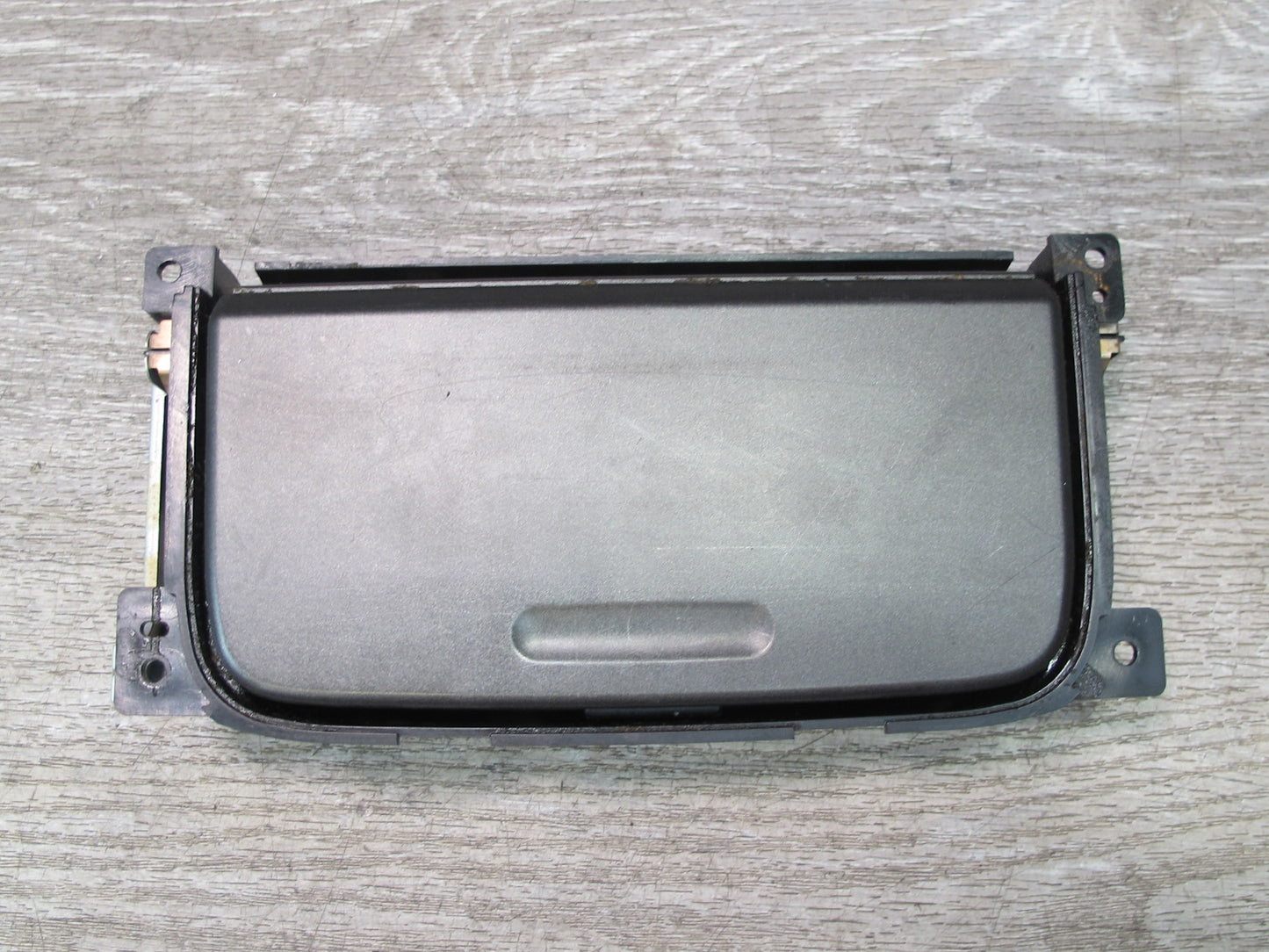 98-05 Lexus JZS160L GS400 GS430 GS300 Center Console CUP Holder 55620-30050 OEM