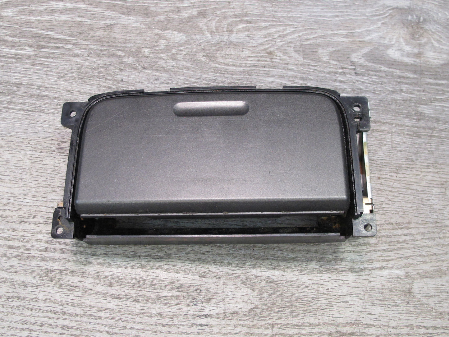 98-05 Lexus JZS160L GS400 GS430 GS300 Center Console CUP Holder 55620-30050 OEM