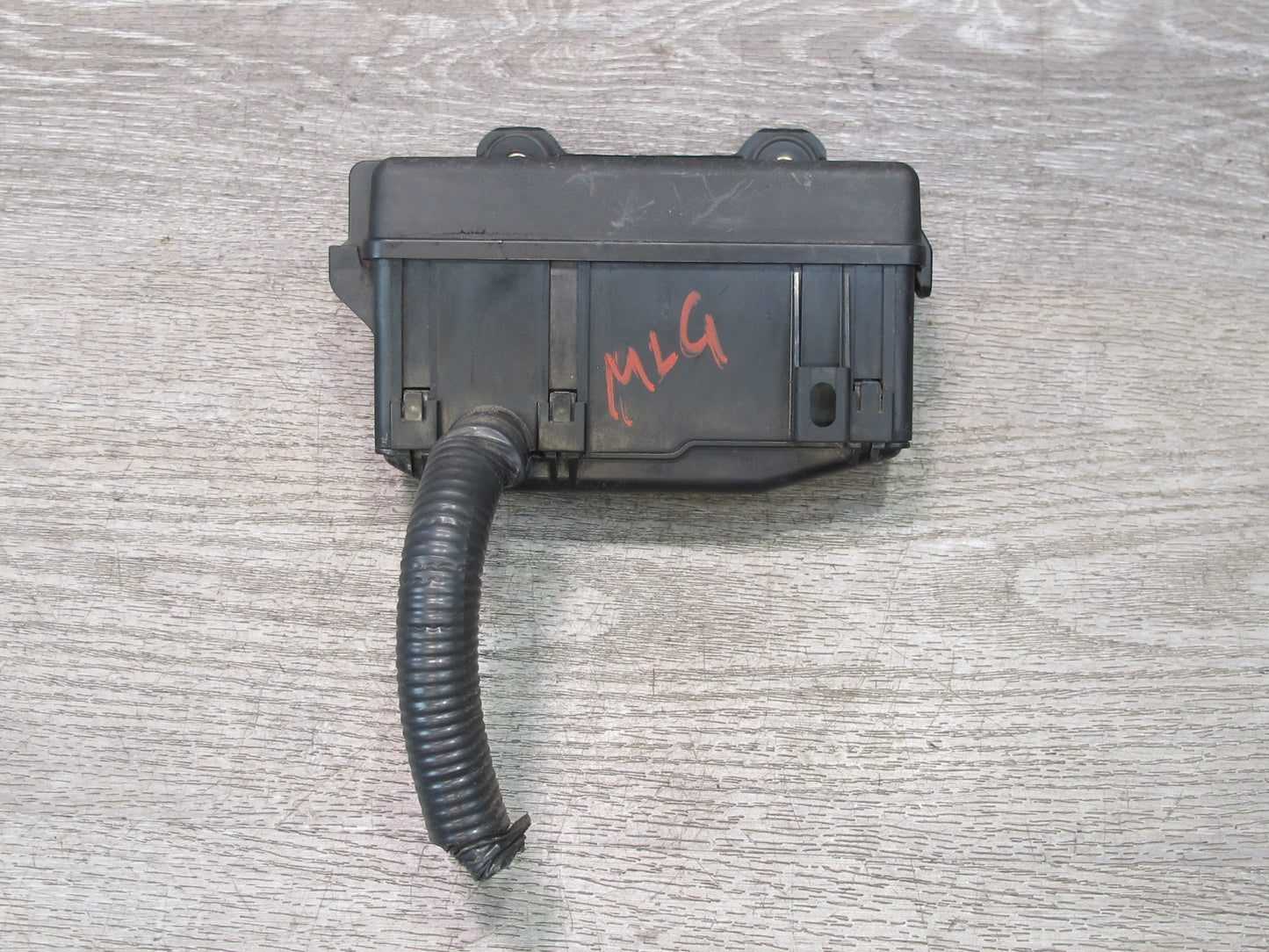 98-00 Lexus GS300 JZS160L Underhood Fuse Relay Box 3138XA2 OEM