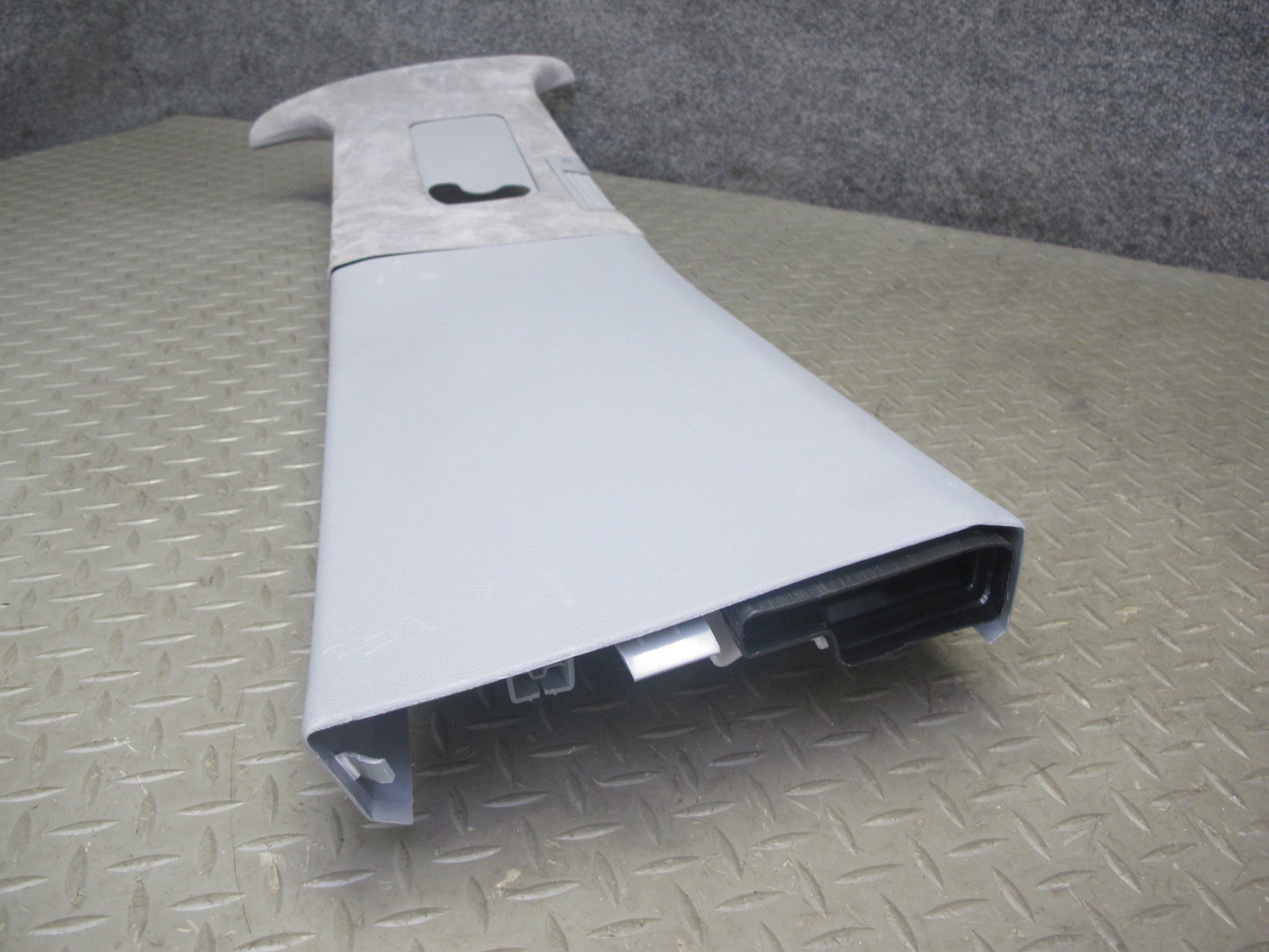 2003-2010 Porsche Cayenne 955 Left & Right B Pillar Upper Trim Cover Panel Set