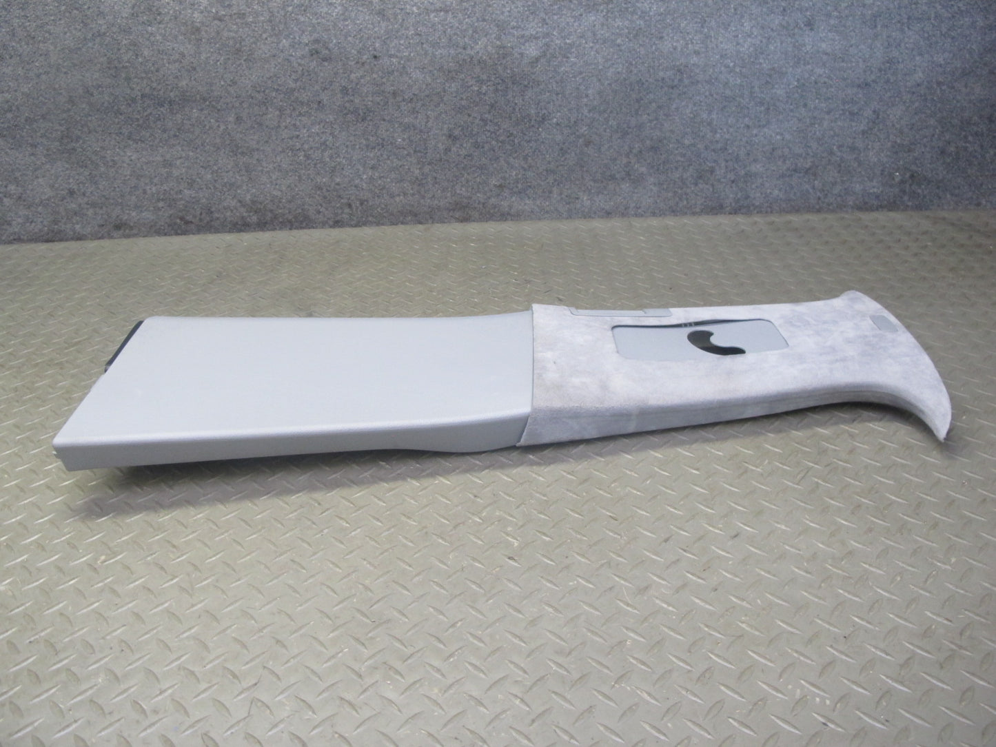 2003-2010 Porsche Cayenne 955 Left & Right B Pillar Upper Trim Cover Panel Set
