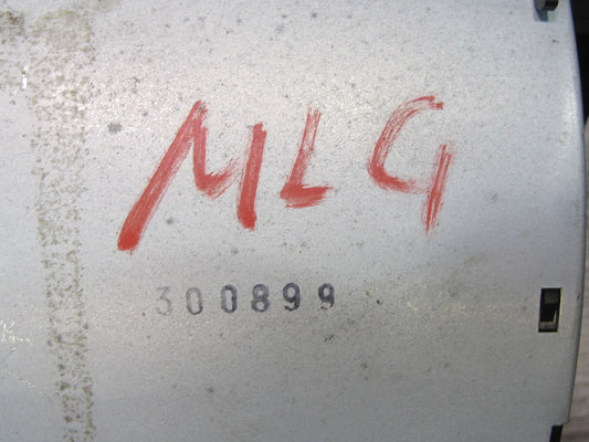 98-05 Lexus JZS160L GS400 GS430 GS300 Front Center Console Ashtray Black OEM