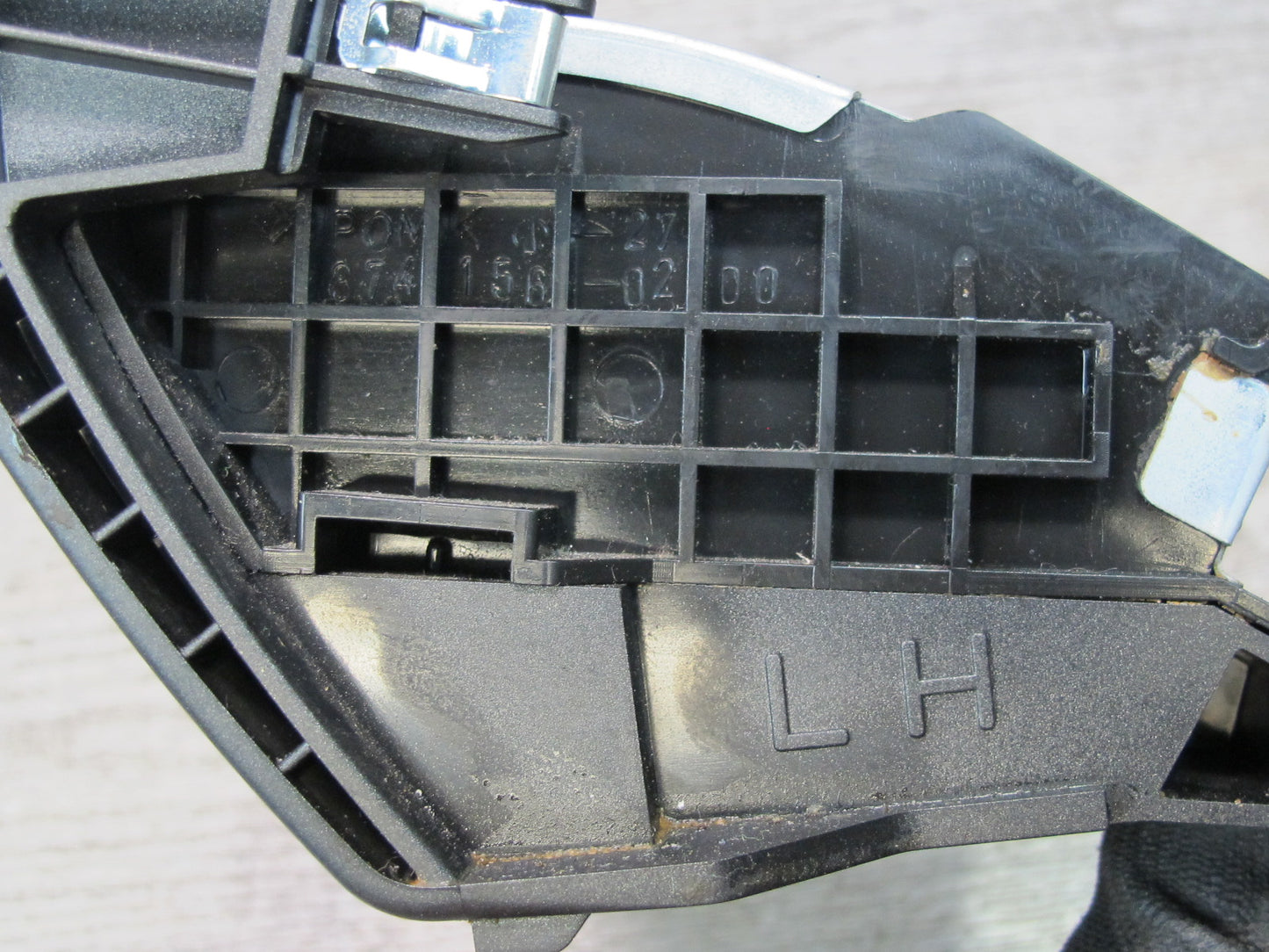 98-05 Lexus JZS160L GS400 GS430 GS300 Front Center Console Ashtray Black OEM