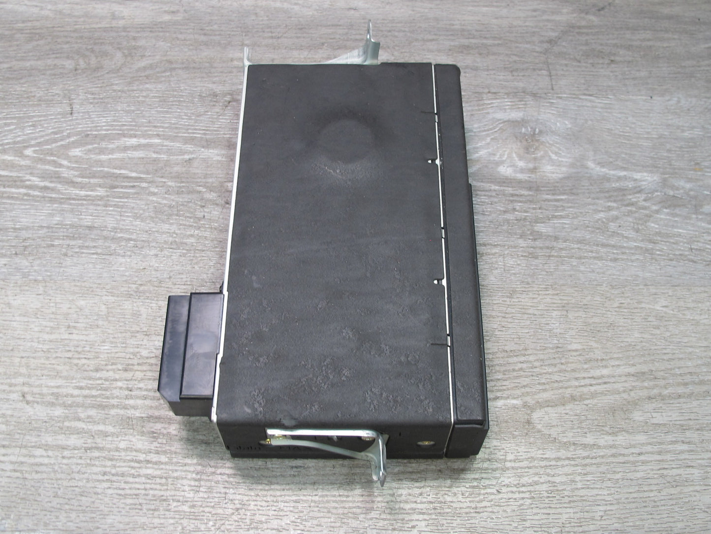 98-02 Lexus JZS160L GS400 GS430 GS300 CD Changer w Magazine 86270-30150 OEM