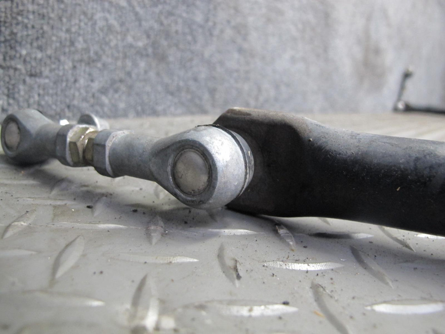 00-03 Honda S2000 Rear Anti Roll Skate Stabilizer Sway Bar OEM