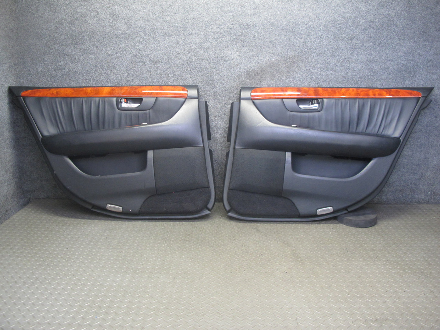 04-06 Lexus UCF30L LS430 Set of 2 Rear Door Interior Trim Cover Panel Black OEM