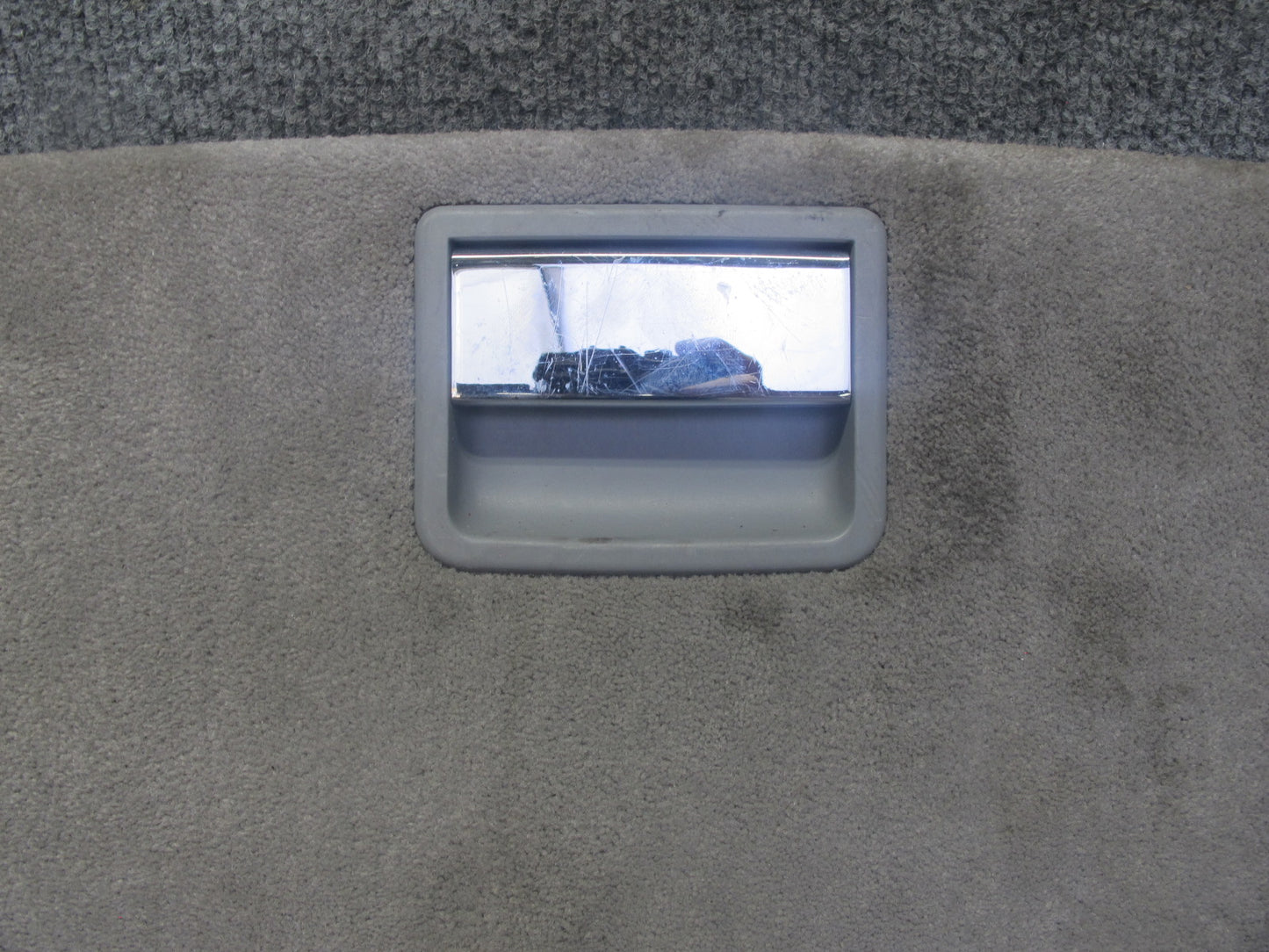 2003-2010 Porsche Cayenne 955 Rear Trunk Floor Carpet Compartment Cover