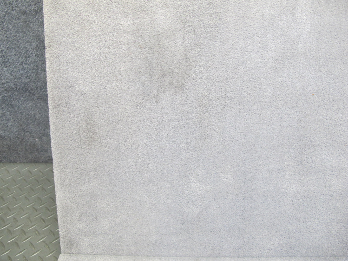 2003-2010 Porsche Cayenne 955 Rear Trunk Floor Carpet Compartment Cover