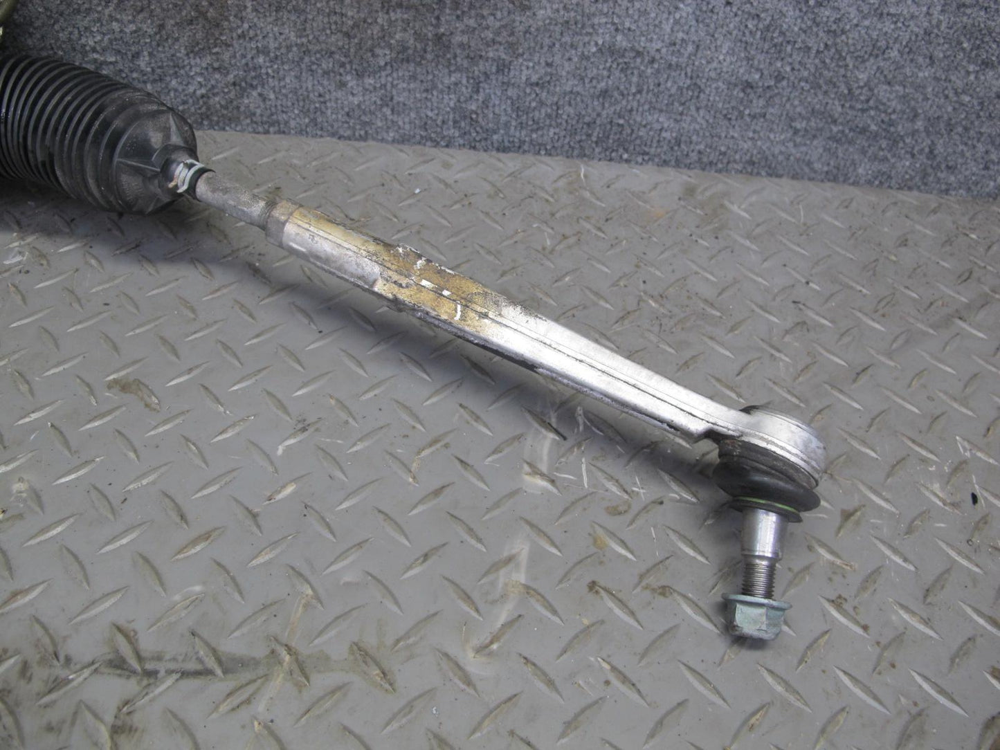 1997-2004 Porsche Boxster 986 Power Steering Rack AND Pinion Gear Assembly