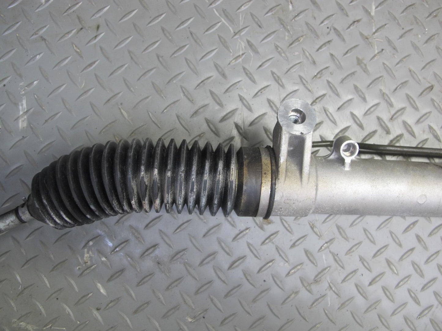 1997-2004 Porsche Boxster 986 Power Steering Rack AND Pinion Gear Assembly