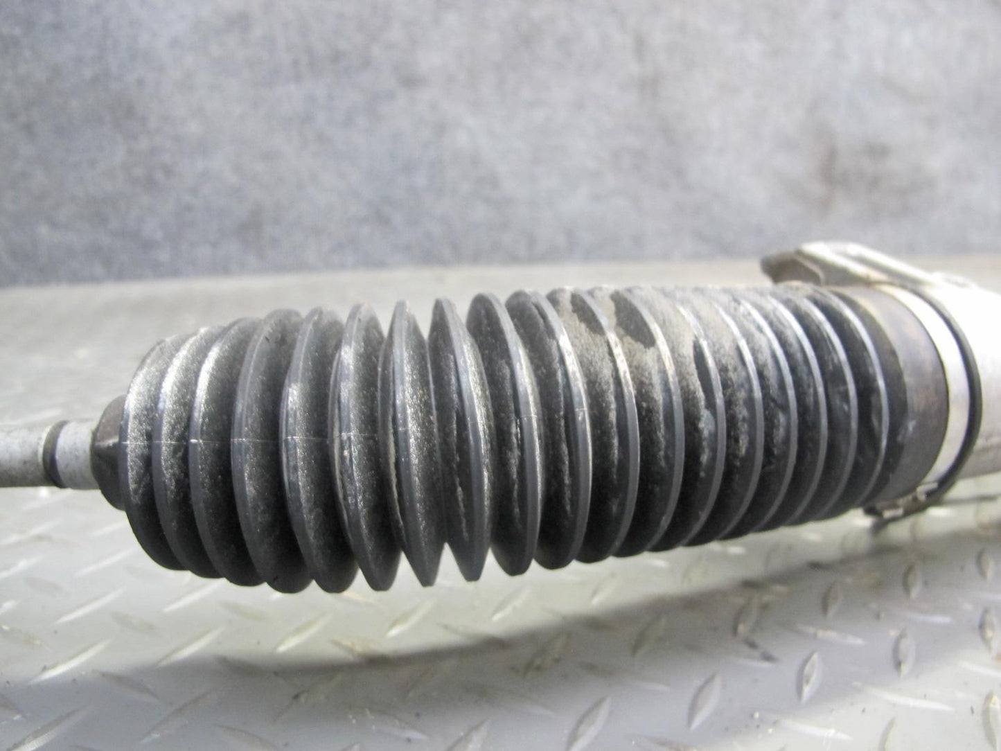1997-2004 Porsche Boxster 986 Power Steering Rack AND Pinion Gear Assembly