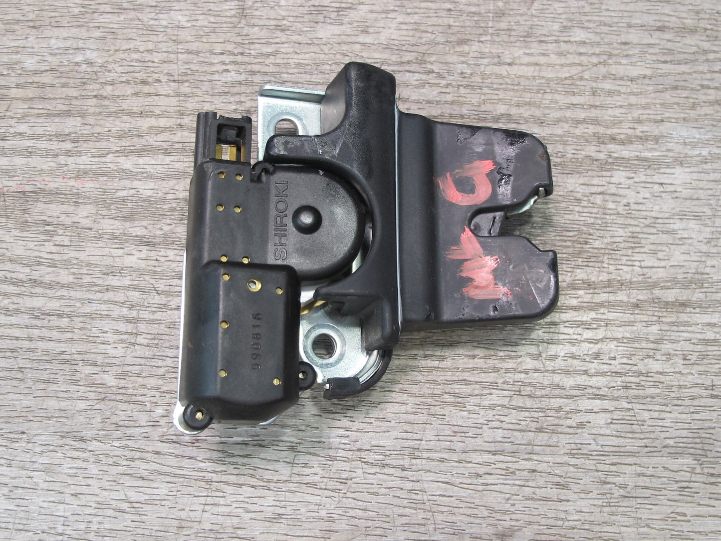 98-00 Lexus JZS160L GS400 GS300 Rear Trunk Lock Latch Actuator OEM