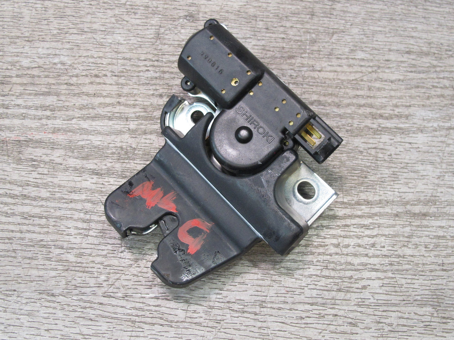 98-00 Lexus JZS160L GS400 GS300 Rear Trunk Lock Latch Actuator OEM