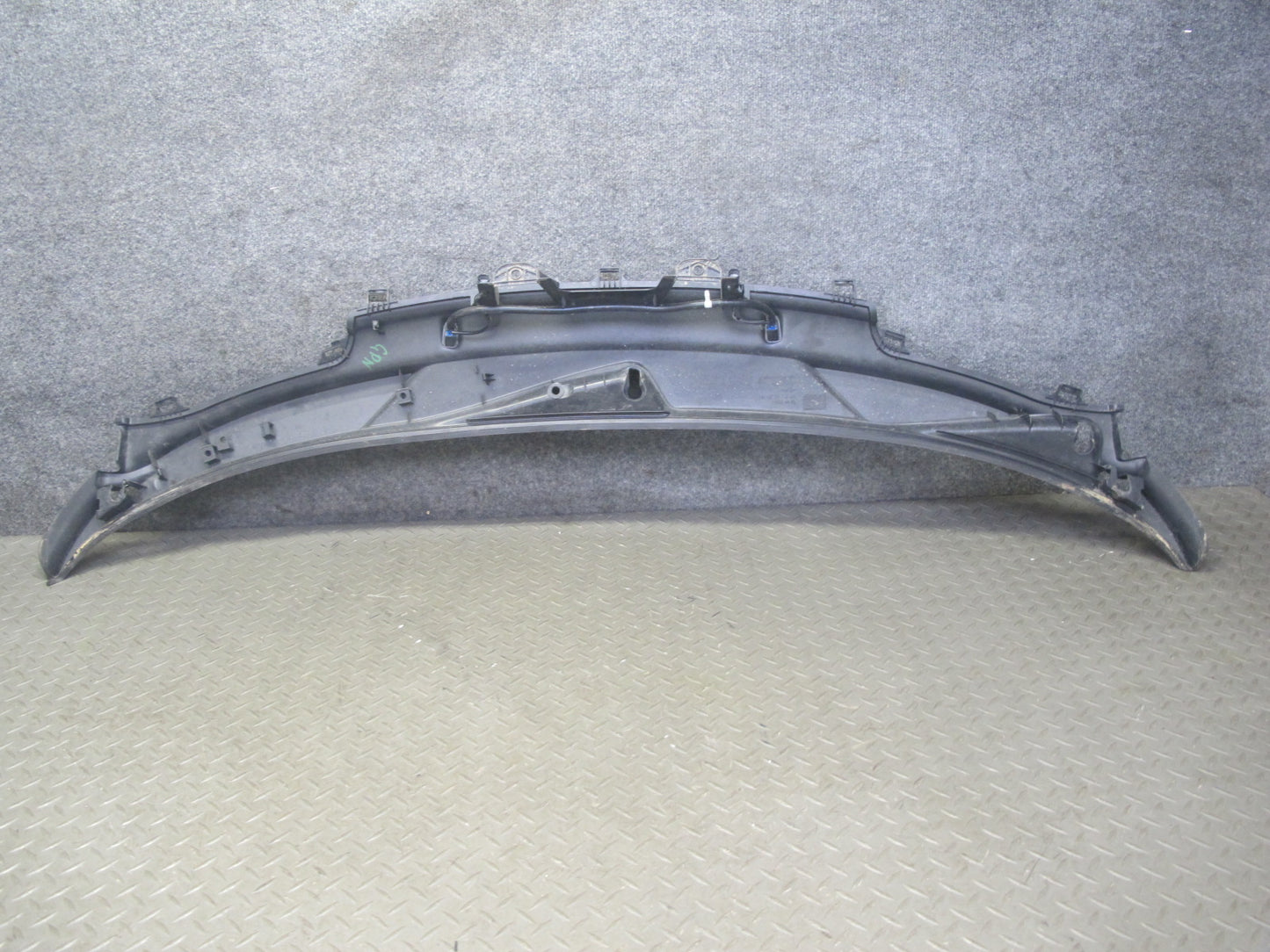 2005-2012 Porsche 911 997 Boxster Front Windshield Wiper Cowl Trim Panel