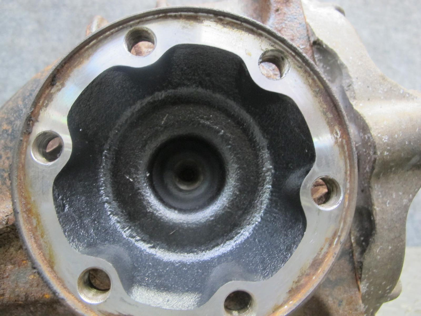 98-05 Lexus JZS160L GS300 RWD Rear Differential Carrier 3.92 Ratio 106K Mile OEM