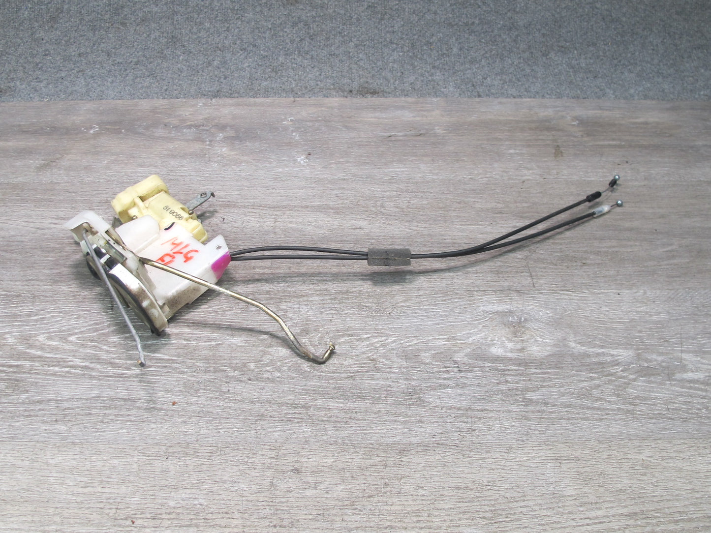 98-00 Lexus GS400 GS300 JZS160L Front Left Driver Door Lock Latch Actuator OEM