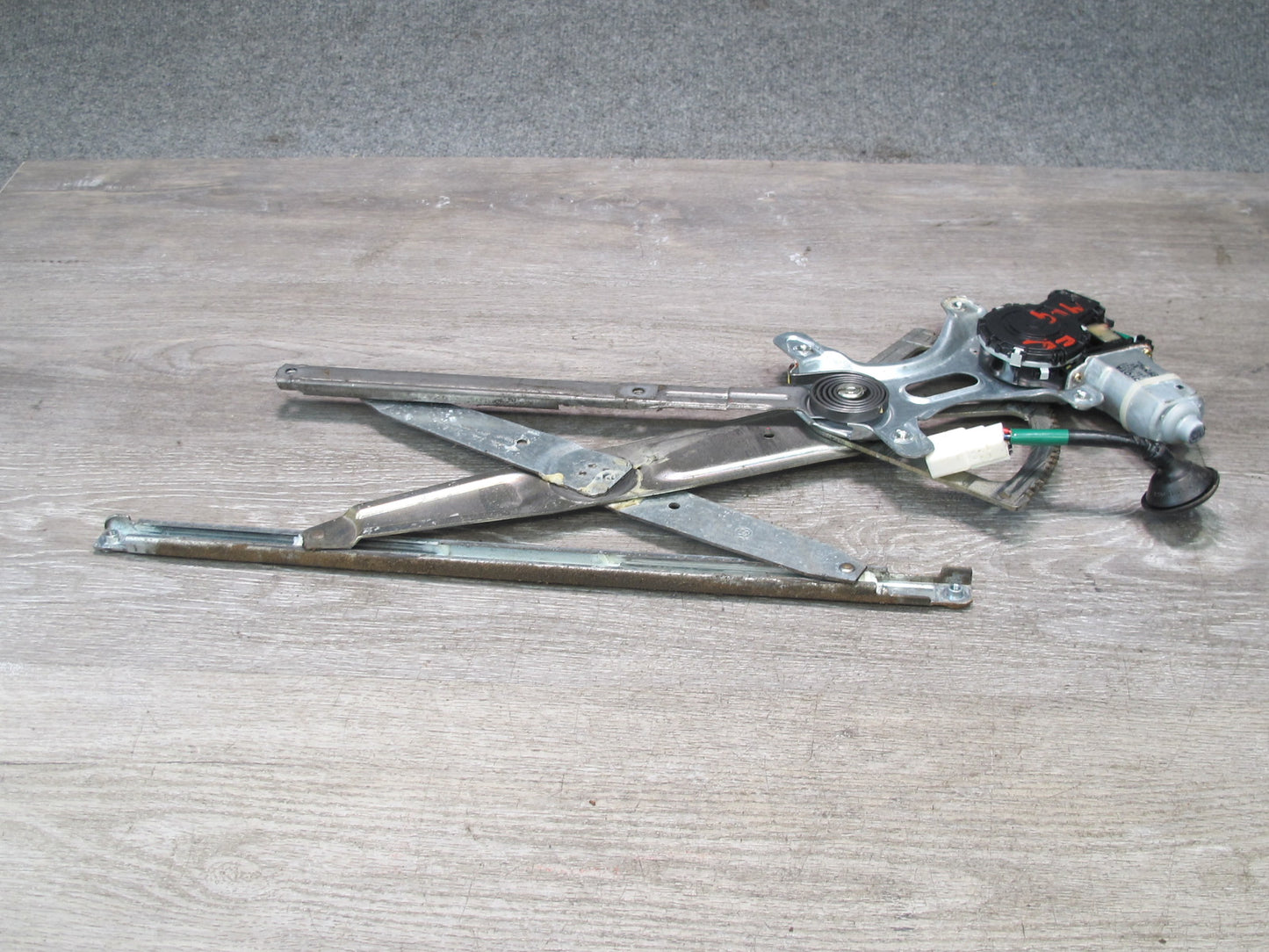 98-05 Lexus GS400 GS430 GS300 Front Right Door Window Regulator w Motor OEM