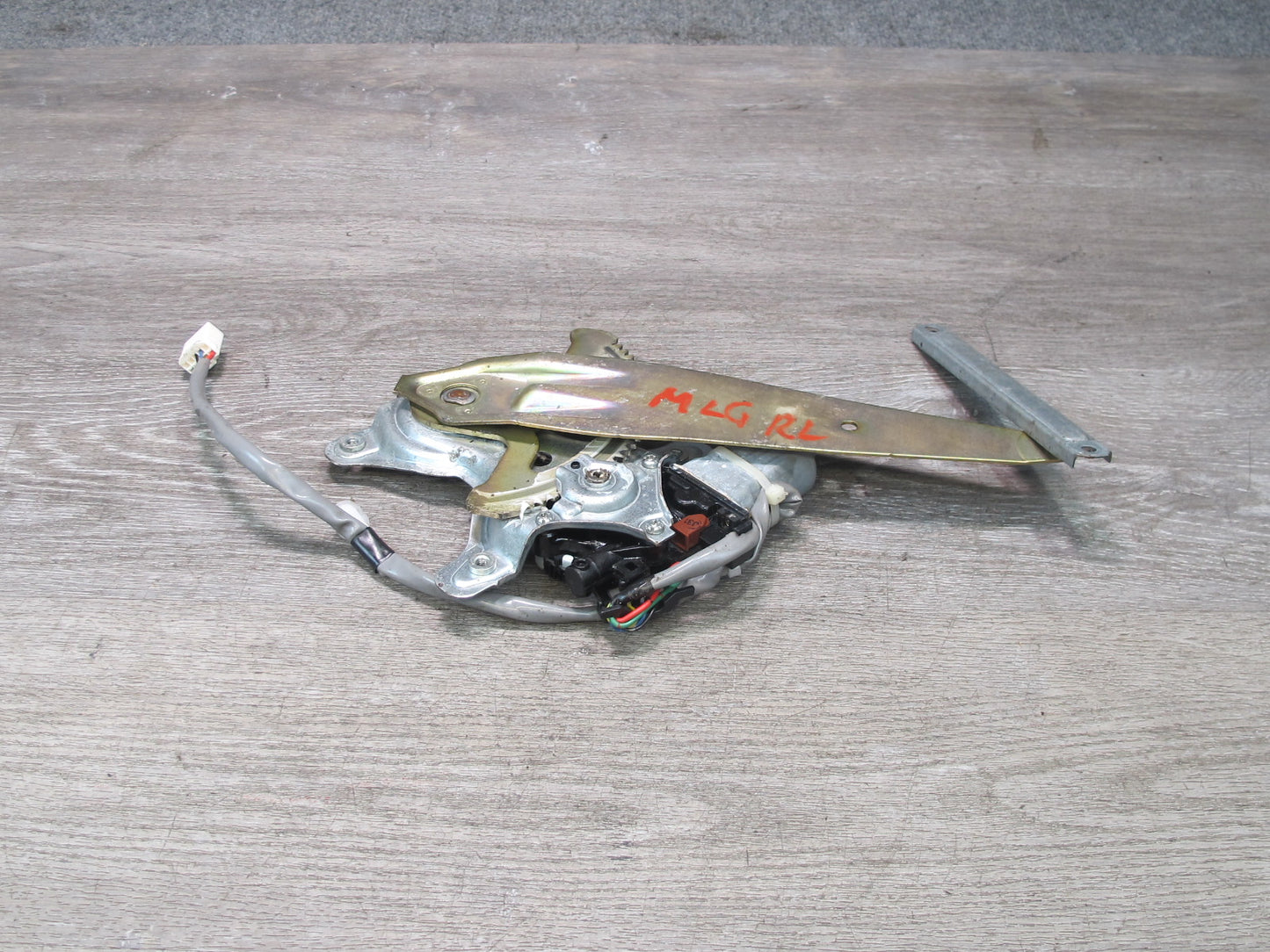 98-05 Lexus JZS160 GS400 GS430 GS300 Rear Left Door Window Regulator w Motor OEM