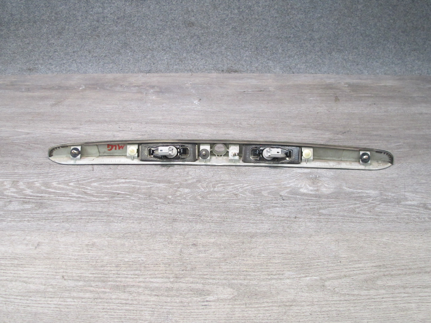 98-05 Lexus GS400 GS430 GS300 Rear Trunk Lid License Plate Trim w Lights OEM