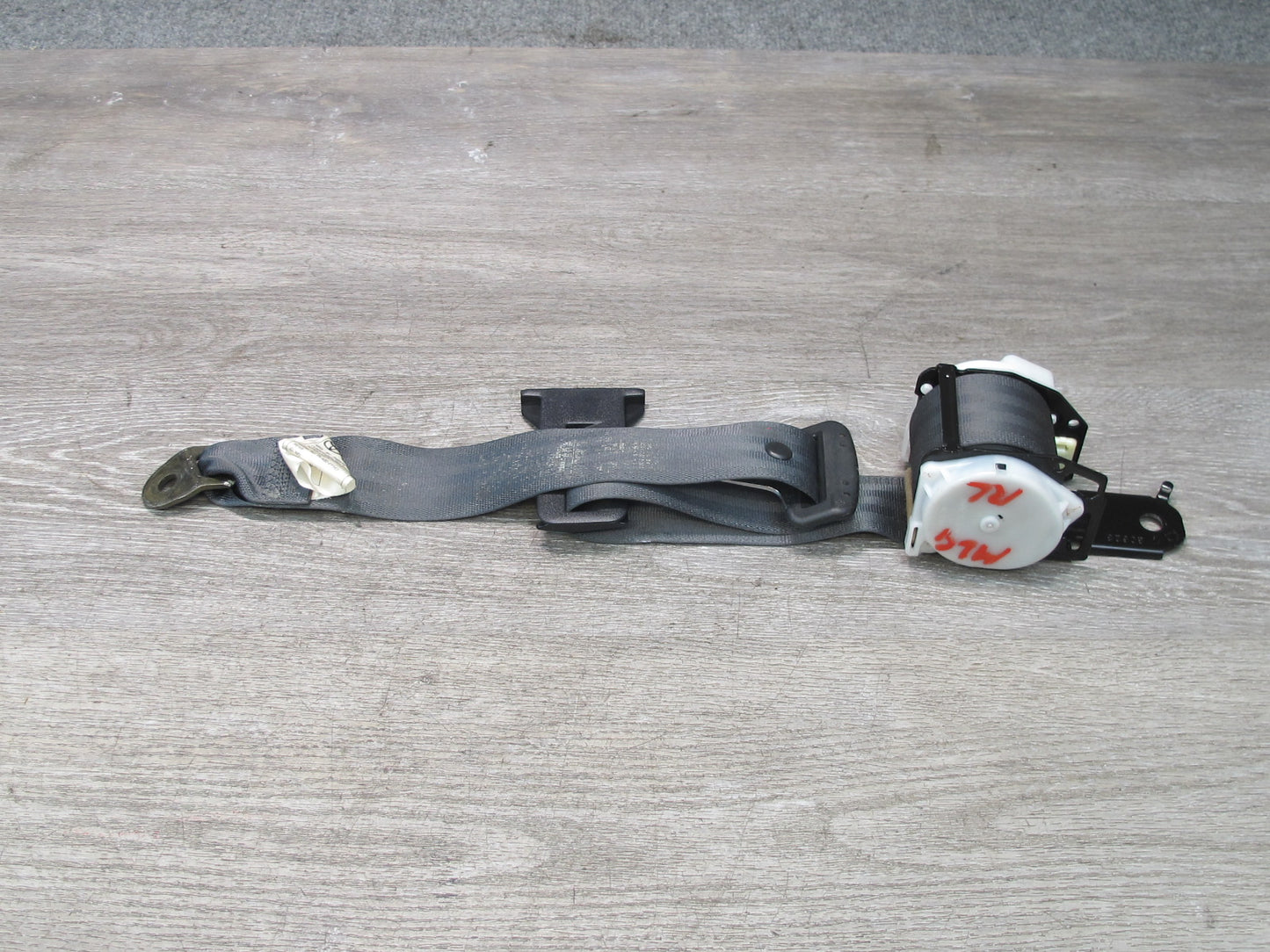 99-01 LEXUS GS300 GS430 REAR LEFT CENTER RIGHT SIDE SEATBELT RETRACTOR SET OEM