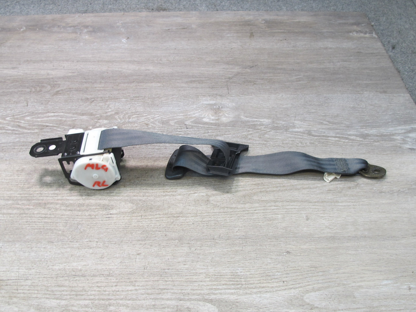 99-01 LEXUS GS300 GS430 REAR LEFT CENTER RIGHT SIDE SEATBELT RETRACTOR SET OEM