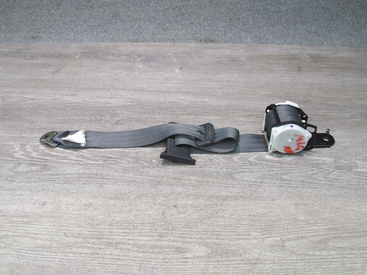 99-01 LEXUS GS300 GS430 REAR LEFT CENTER RIGHT SIDE SEATBELT RETRACTOR SET OEM