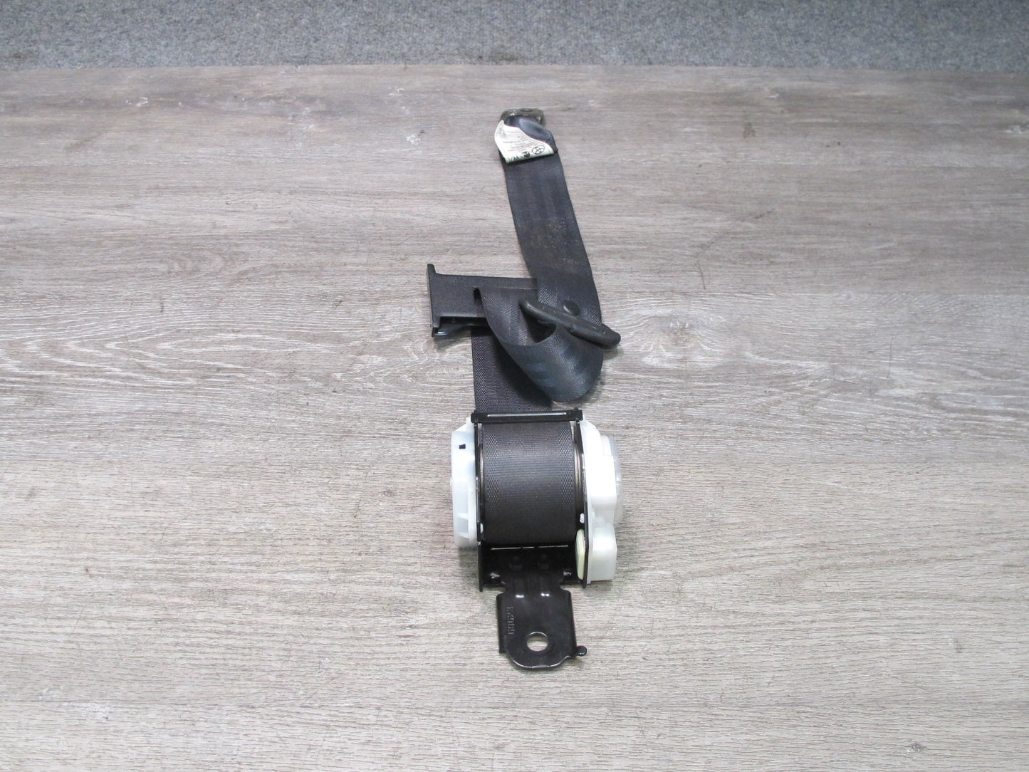 99-01 LEXUS GS300 GS430 REAR LEFT CENTER RIGHT SIDE SEATBELT RETRACTOR SET OEM