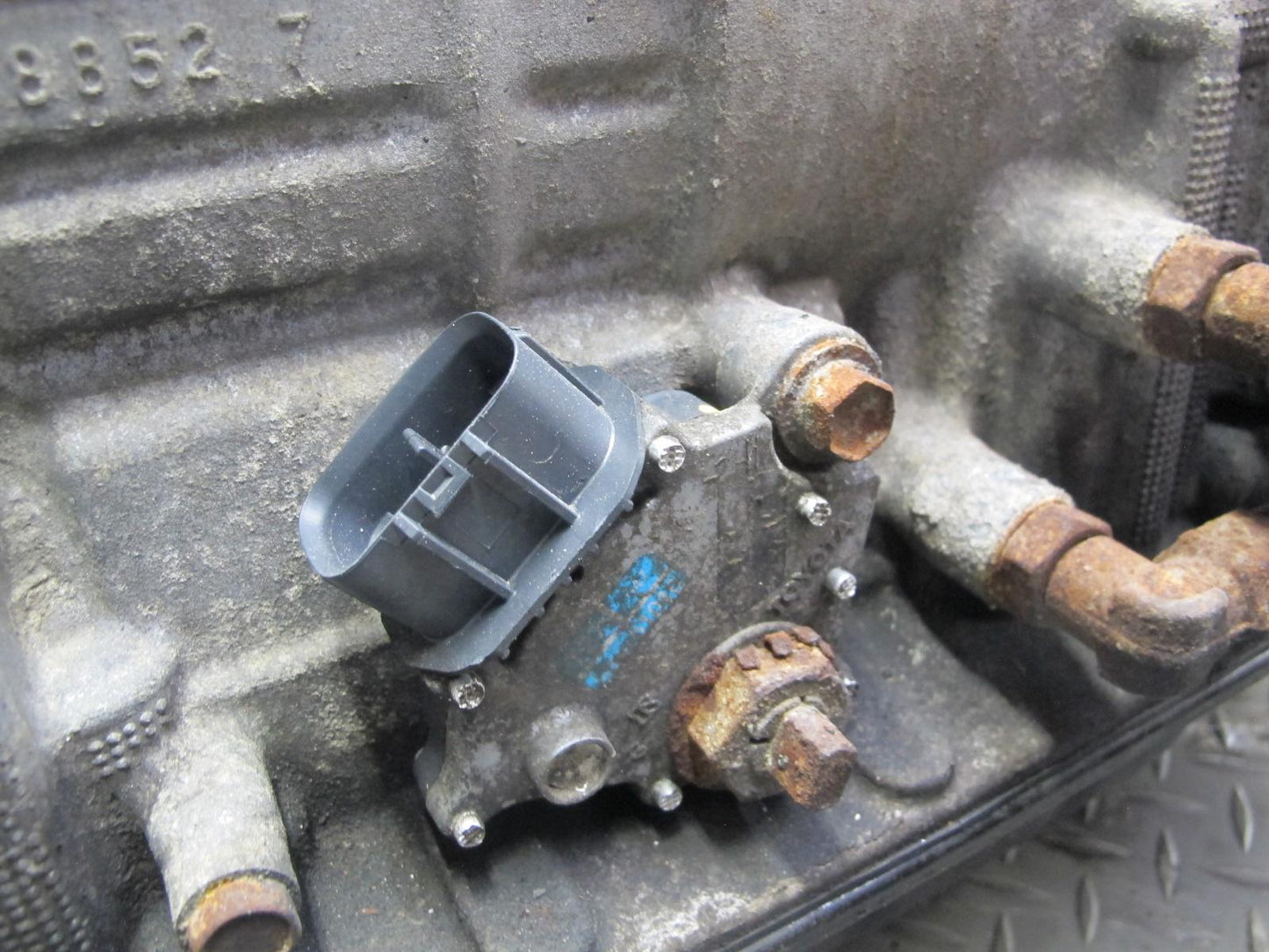 2004-2005 Lexus UZJ100L LX470 A750F A/T Automatic Transmission 35010-60A10