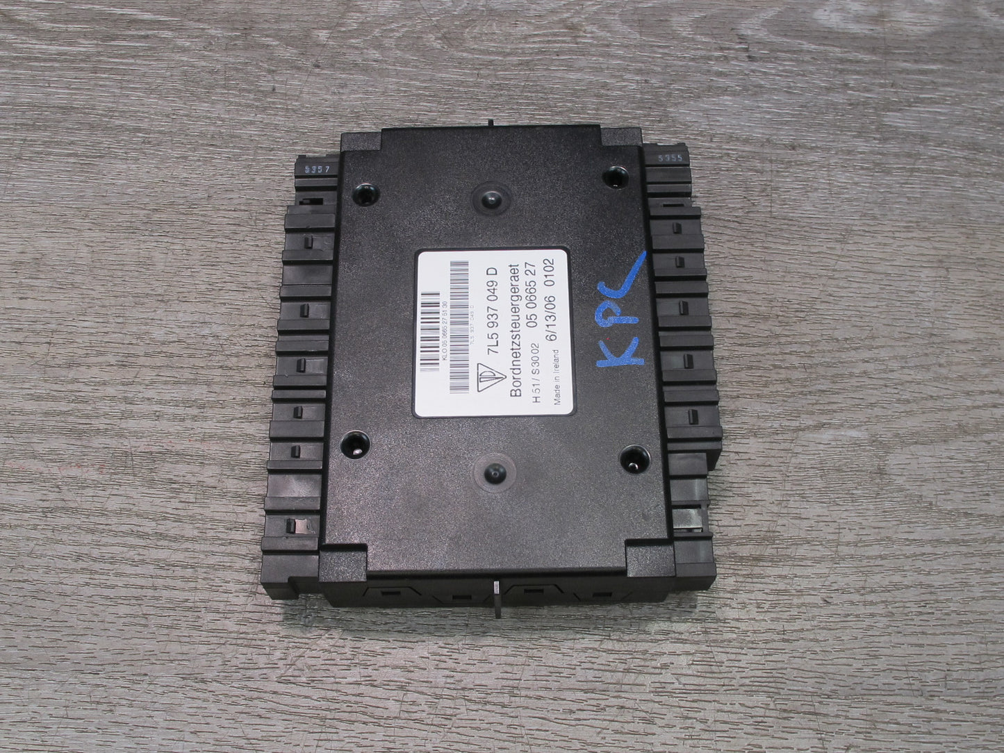 2003-2006 Porsche Cayenne 955 Body Control Module Unit 7L5937049D