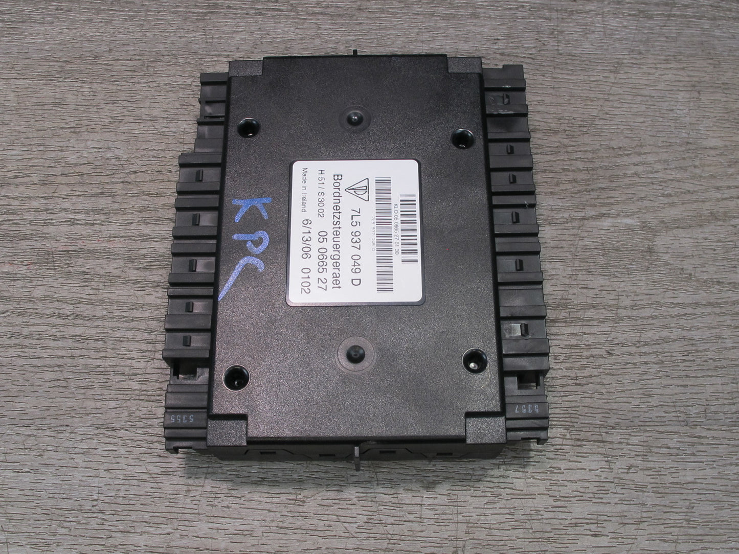 2003-2006 Porsche Cayenne 955 Body Control Module Unit 7L5937049D