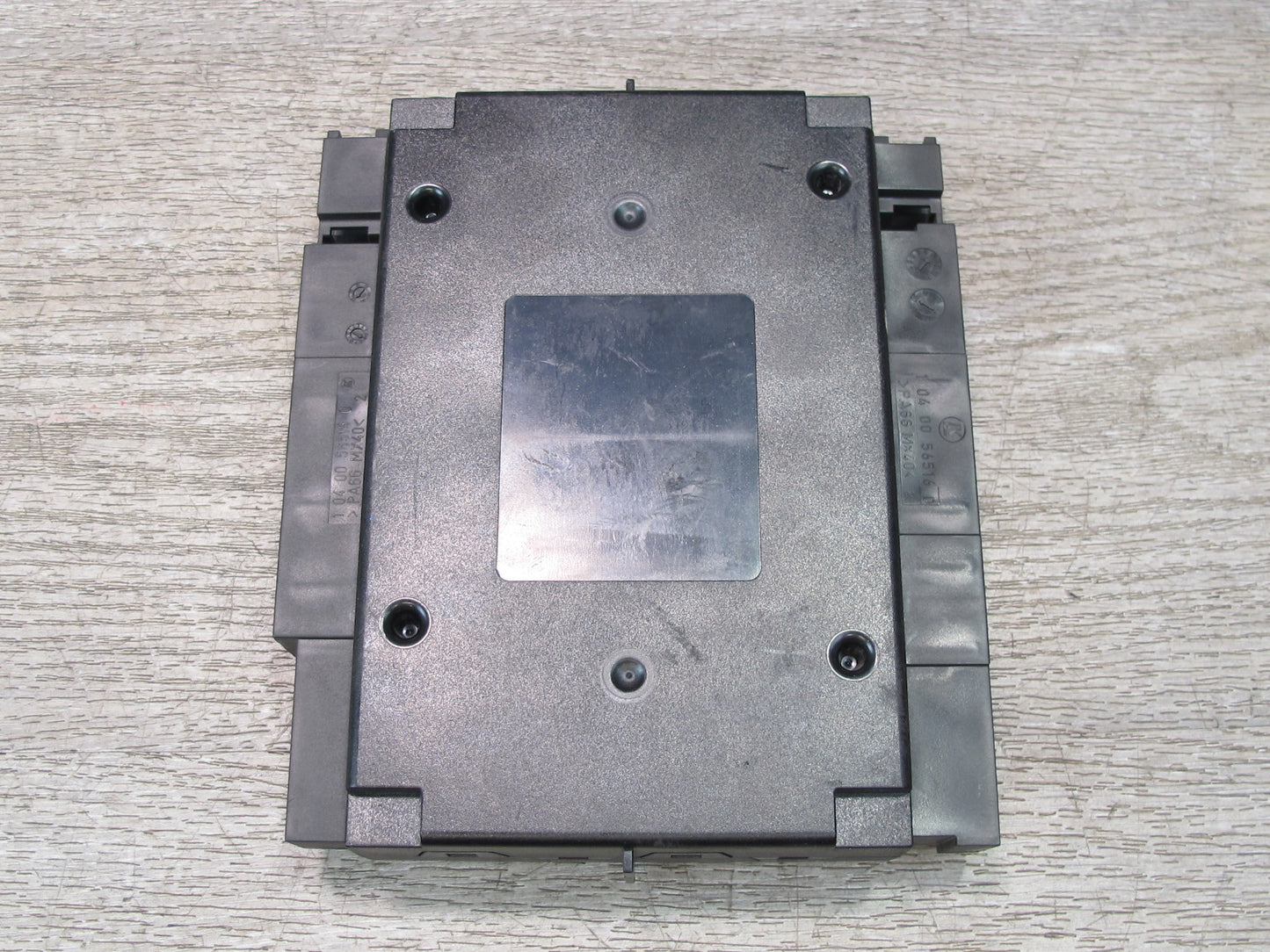 2003-2006 Porsche Cayenne 955 Body Control Module Unit 7L5937049D