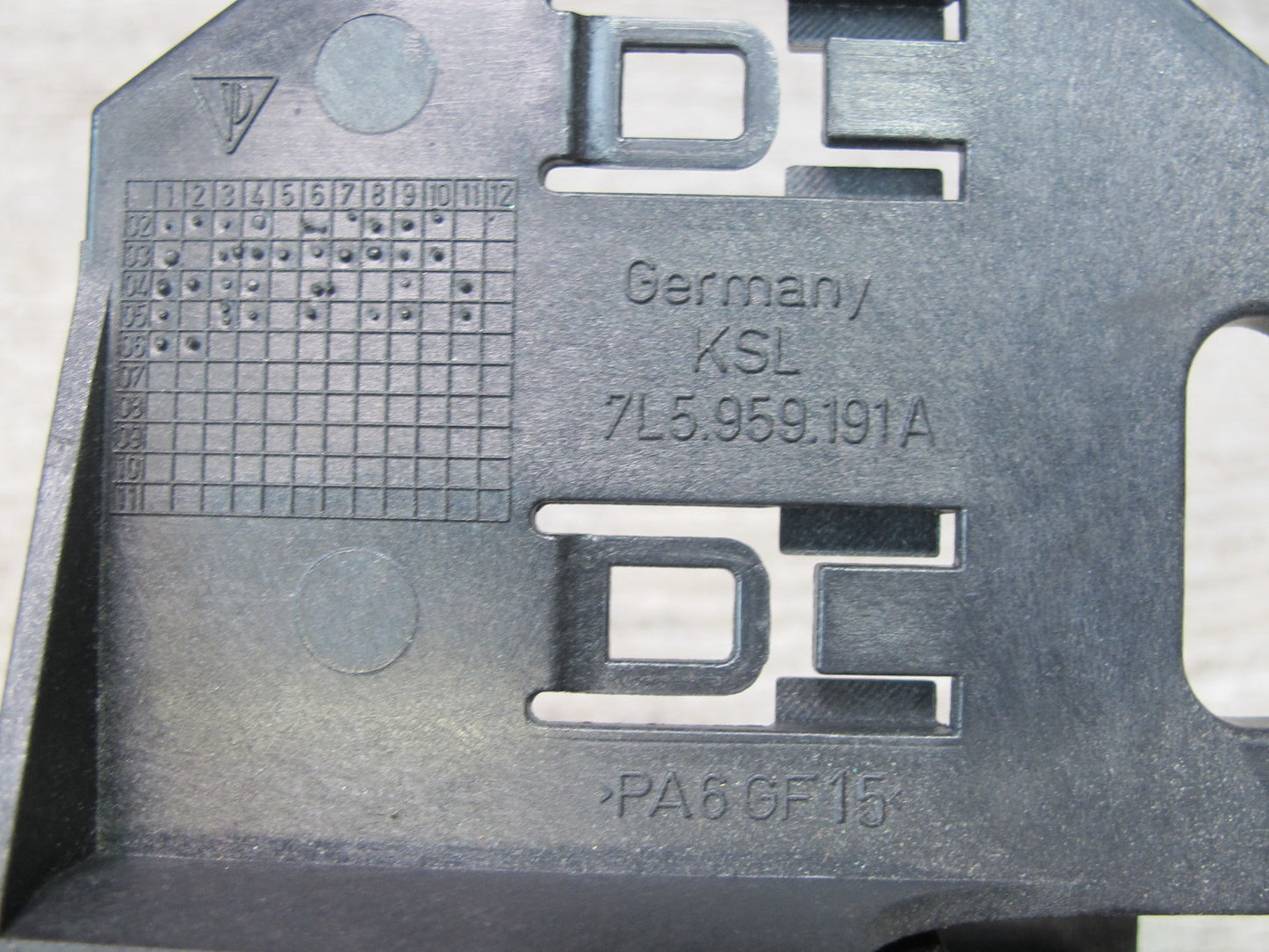 2003-2006 Porsche Cayenne 955 Theft Alarm Locking Control Module 7L0907719A