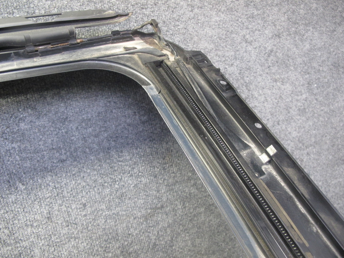 2005-2012 Porsche 911 997 Coupe Sunroof Frame Support Panel