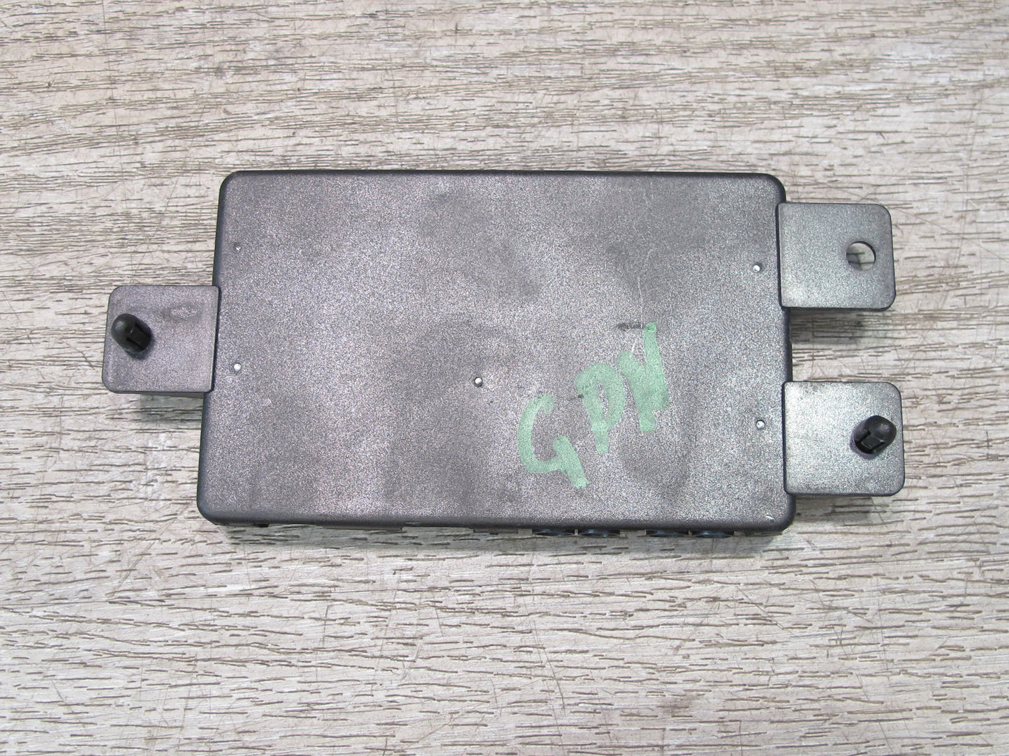 2005-2008 Porsche 911 997 Navigation Radio Antenna Control Module 99764712400