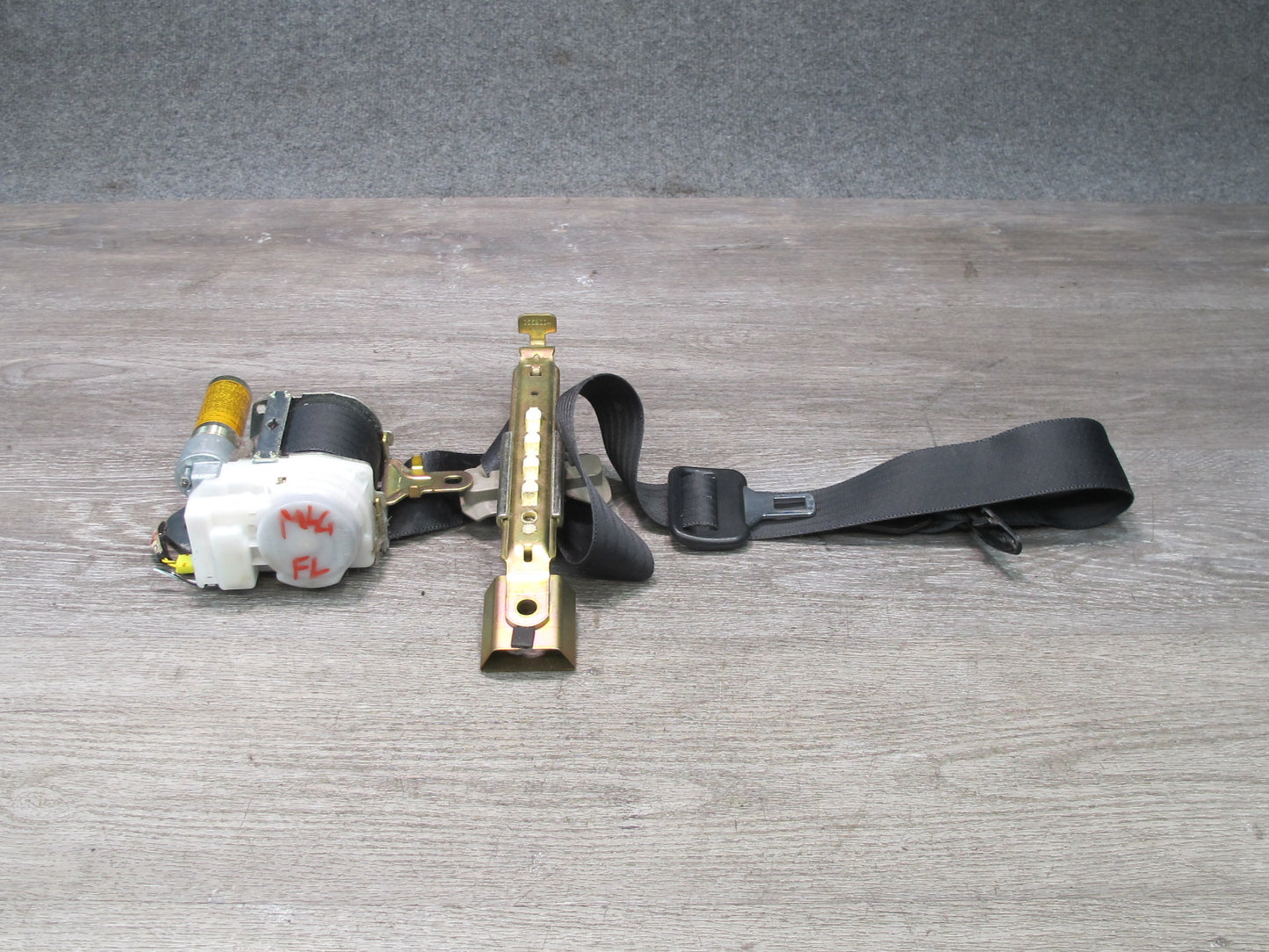 99-01 LEXUS GS300 GS430 FRONT LEFT & RIGHT SIDE SEATBELT RETRACTOR SET OEM
