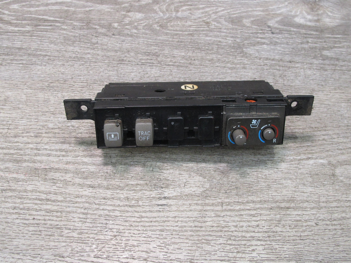 01-06 Lexus UCF30L LS430 Trac OFF Sunshade Heated Vent Seat Switch Panel OEM