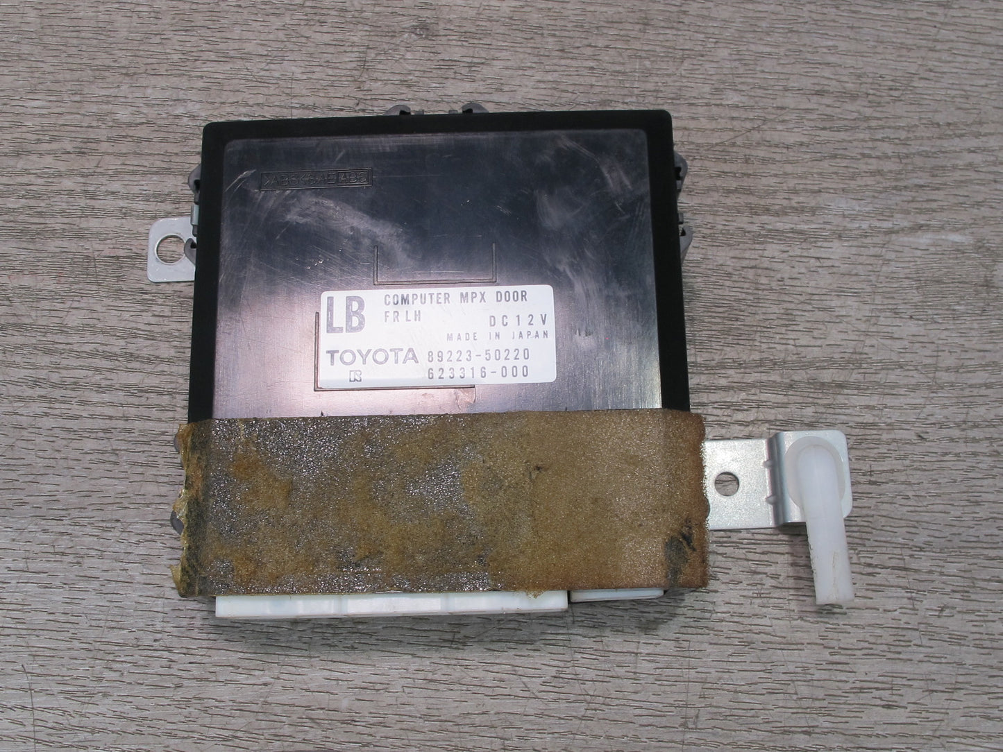 04-06 Lexus UCF30L LS430 Front Left Driver Door Multiplex Control Module OEM