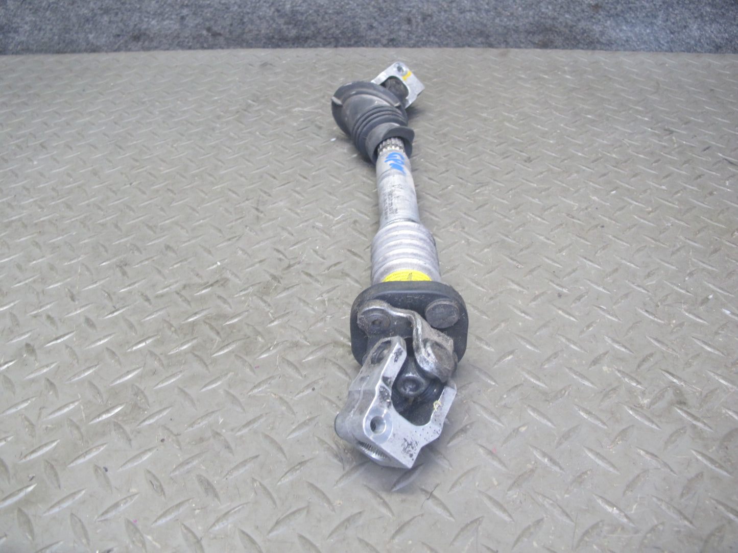 2005-2012 Porsche 911 997 Boxster Steering Column U Joint Linkage Shaft