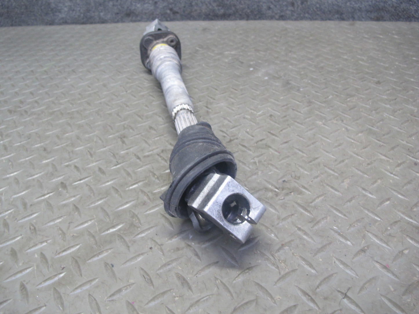 2005-2012 Porsche 911 997 Boxster Steering Column U Joint Linkage Shaft