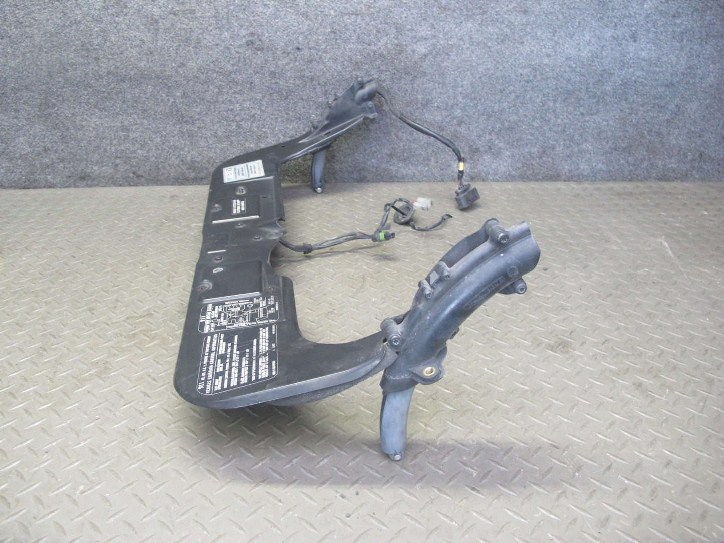 2005-2008 Porsche 911 997 Rear Trunk Lid Spoiler Motor Drive Mechanism