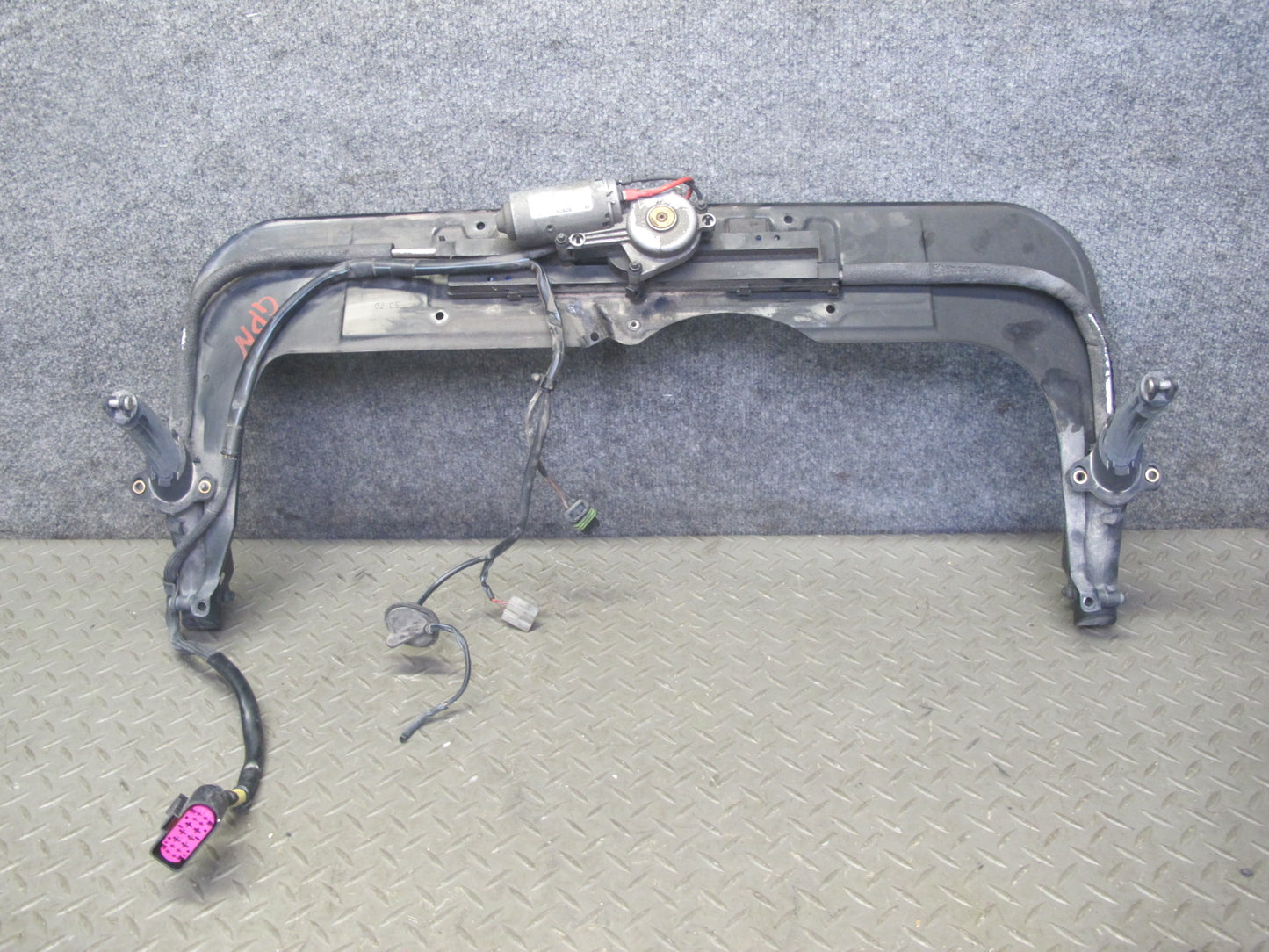 2005-2008 Porsche 911 997 Rear Trunk Lid Spoiler Motor Drive Mechanism