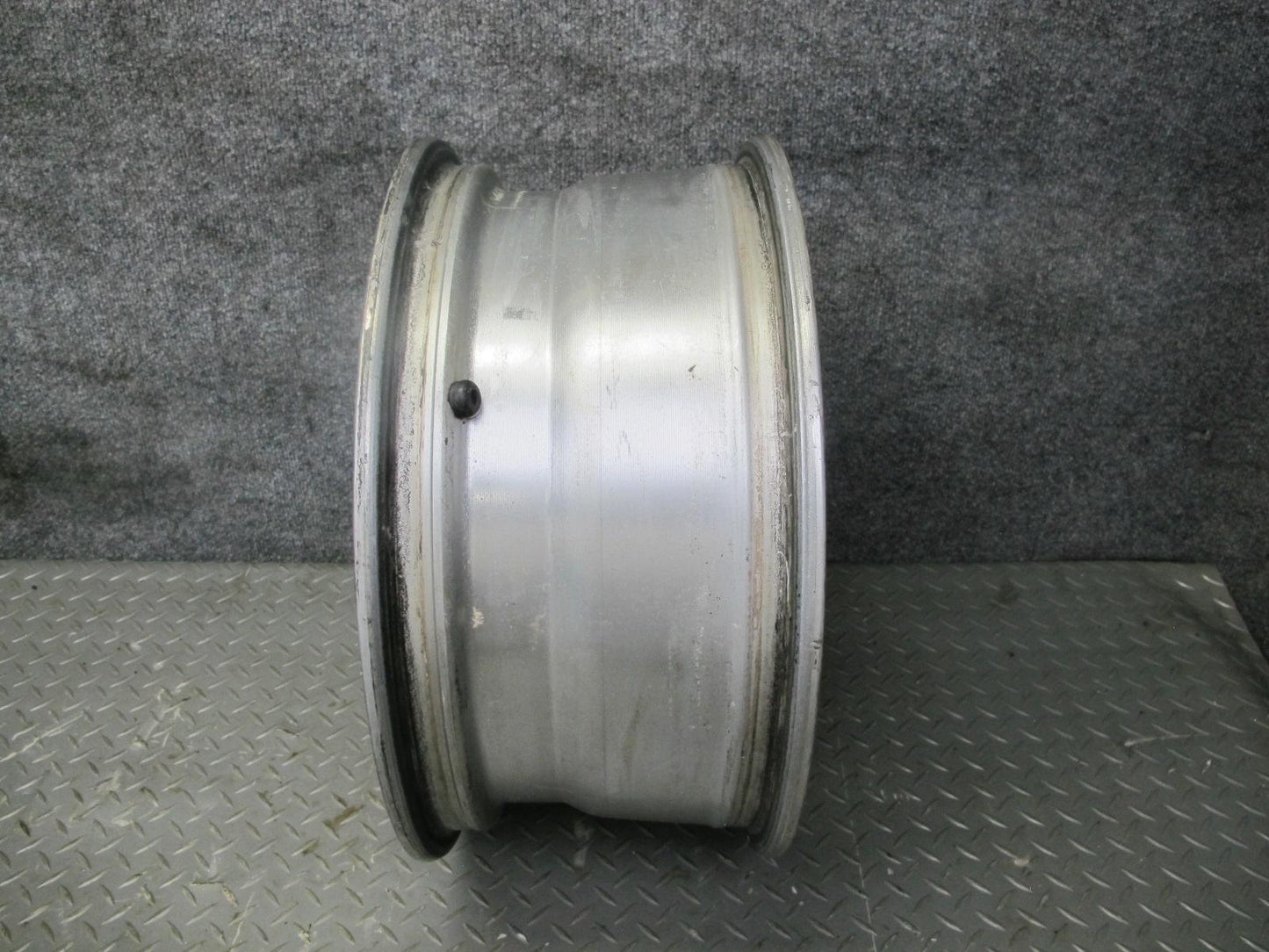 04-06 Lexus UCF30L LS430 Factory 17" R17 Alloy Wheel Rim 17x7.5J ET45 OEM