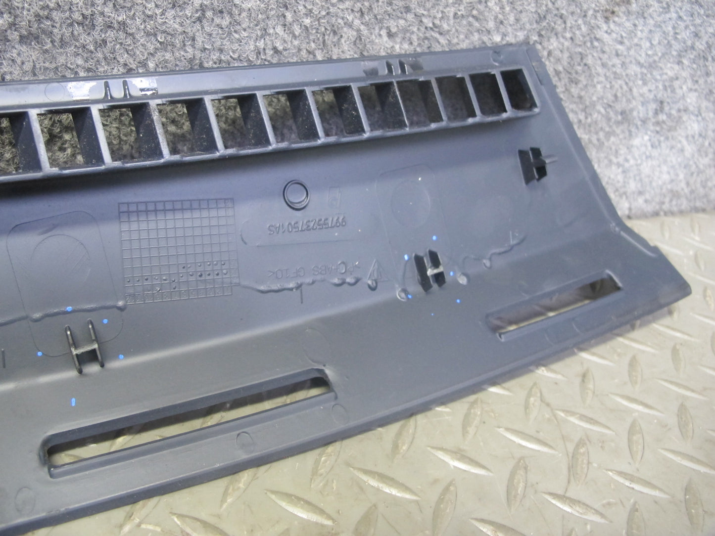 2005-2012 Porsche 911 997 Boxster Windshield Dash Front Defrost Trim Cover Set