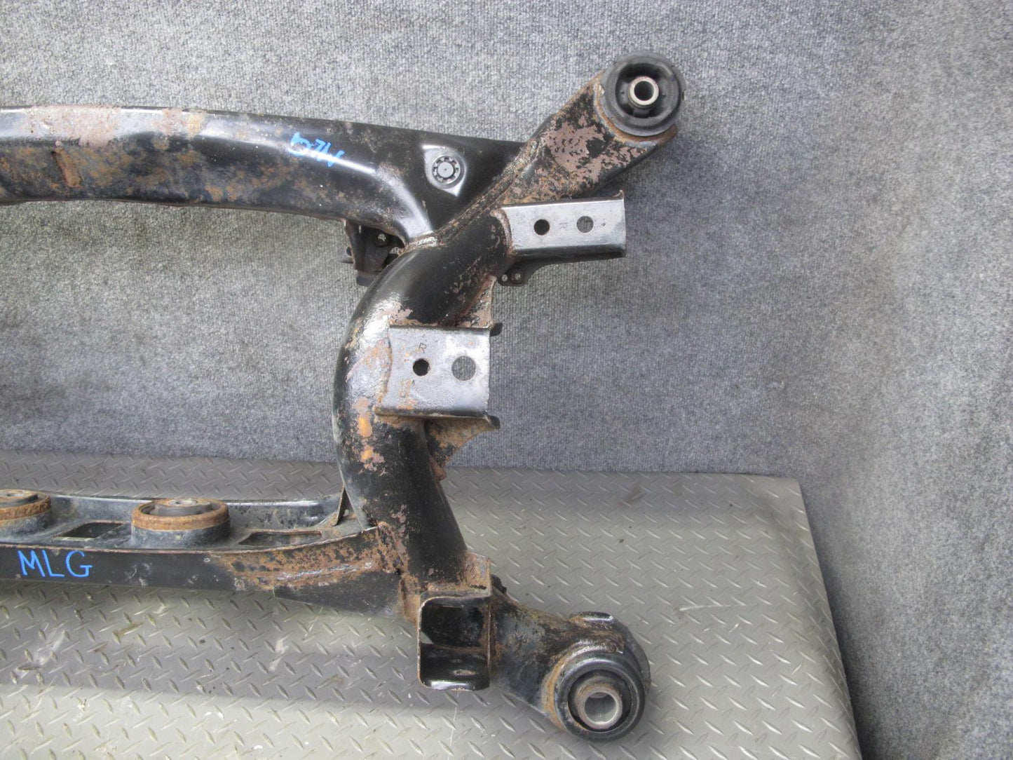 98-05 Lexus GS400 GS430 GS300 Rear Suspension Sub Frame Subframe Crossmember OEM