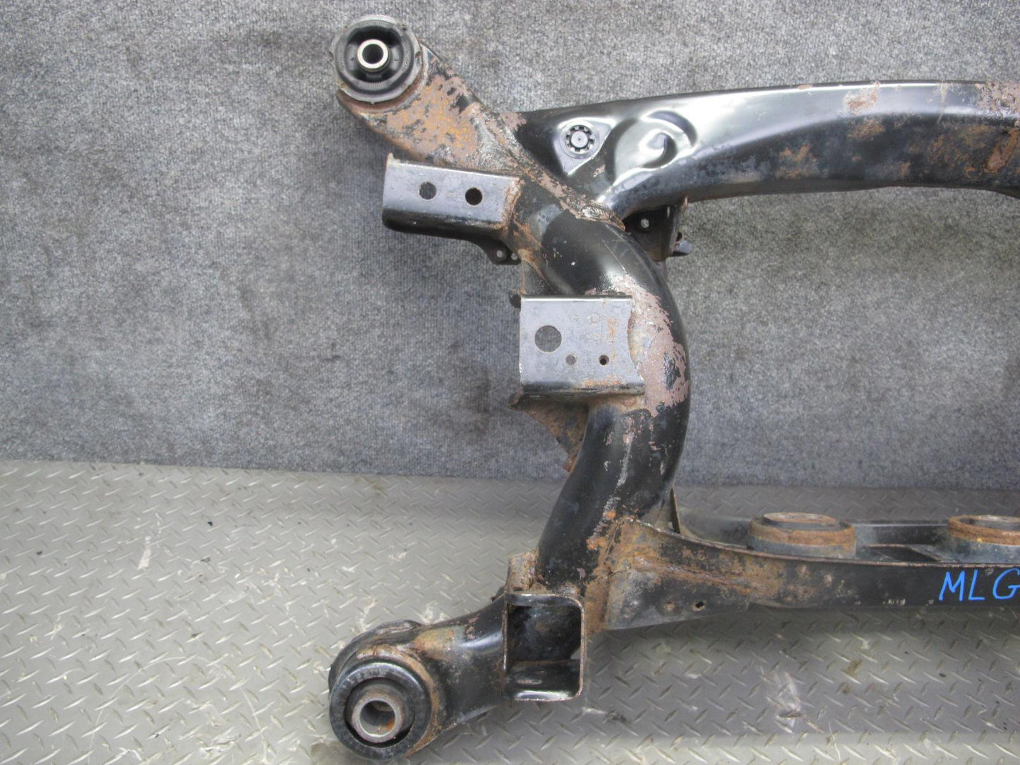 98-05 Lexus GS400 GS430 GS300 Rear Suspension Sub Frame Subframe Crossmember OEM