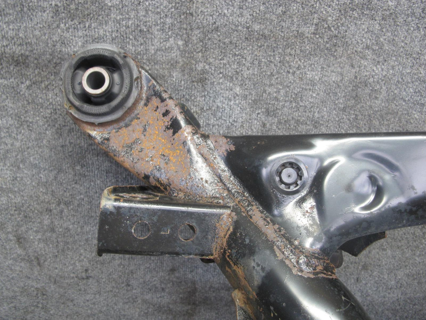 98-05 Lexus GS400 GS430 GS300 Rear Suspension Sub Frame Subframe Crossmember OEM