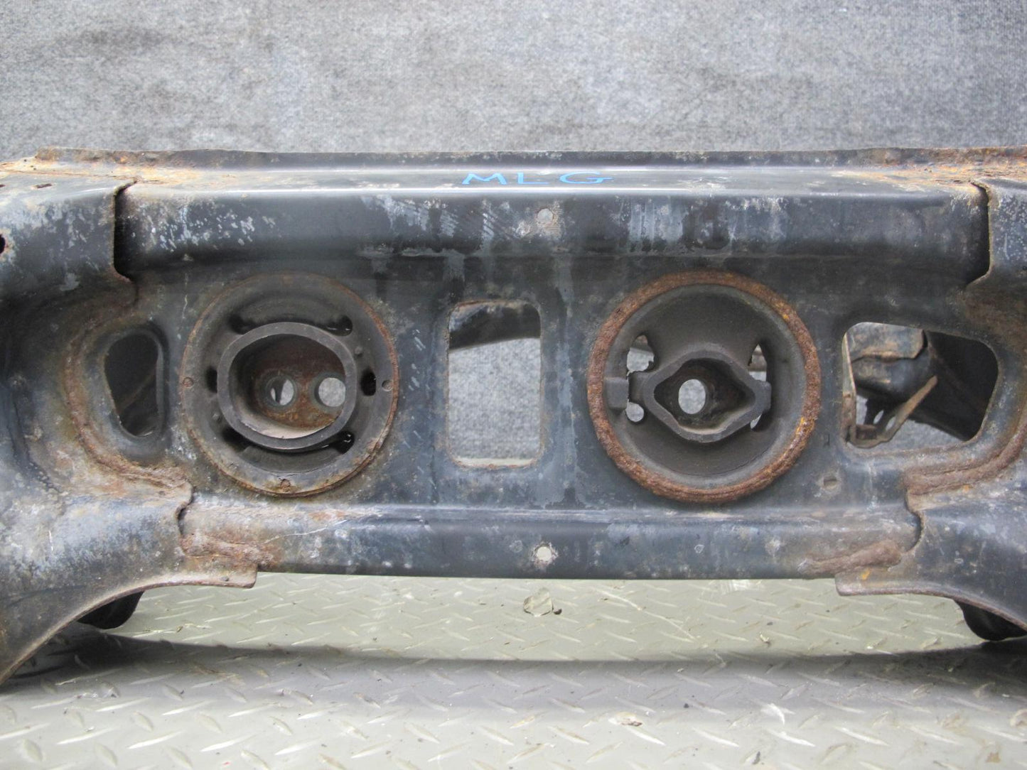 98-05 Lexus GS400 GS430 GS300 Rear Suspension Sub Frame Subframe Crossmember OEM