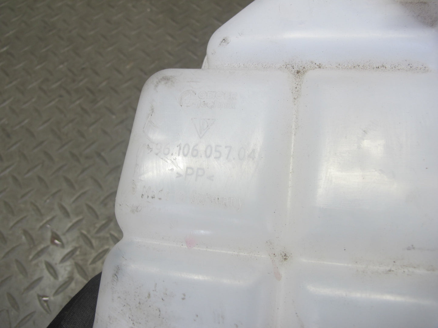 2005-2008 Porsche 911 997 Engine Coolant Expansion Overflow Reservoir Tank